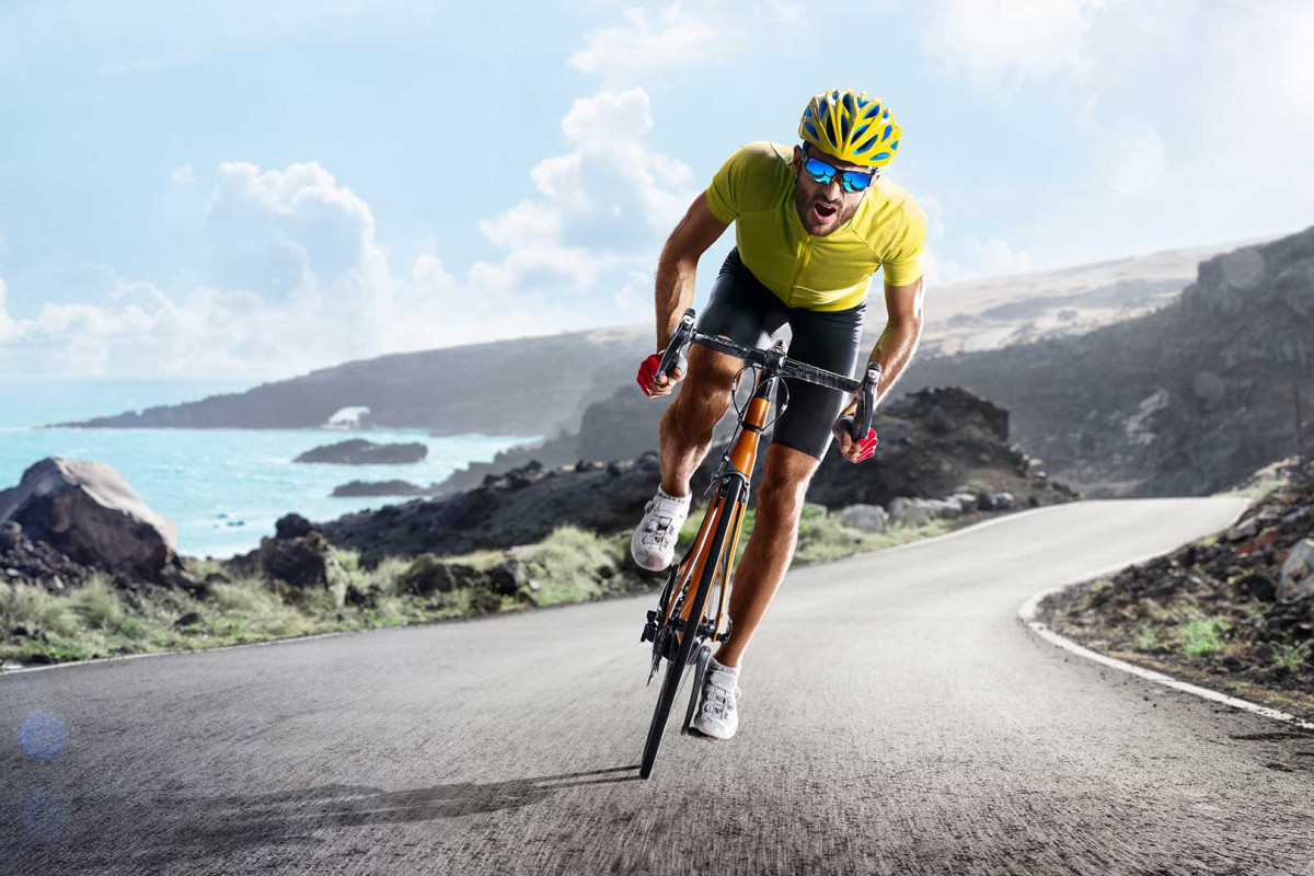 Best Equipment for Cycling Enthusiasts