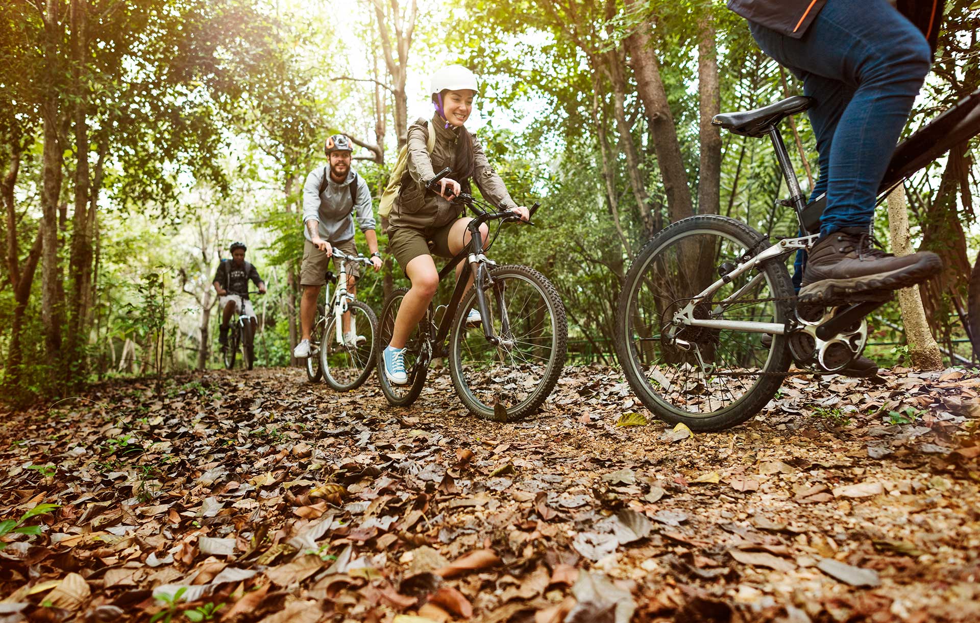 Best Routes for Cycling Enthusiasts